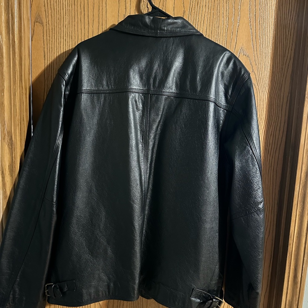 Men's Black Leather Jacket - Picture 2 of 3